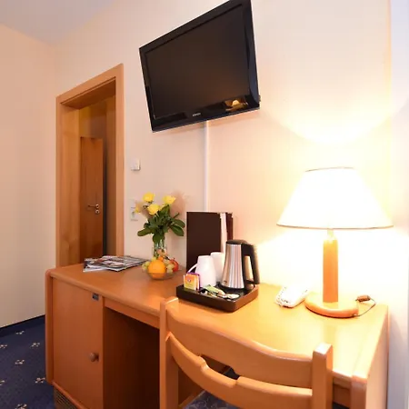 Alte Muehle & Restaurant Hotel 3*
